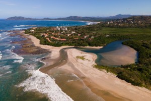Playa Tamarindo in Costa Rica